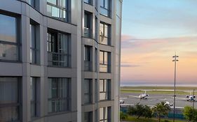 Nemea Appart Hotel Nice Arenas Aéroport